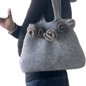 New knit wool handbag - one of a kind.